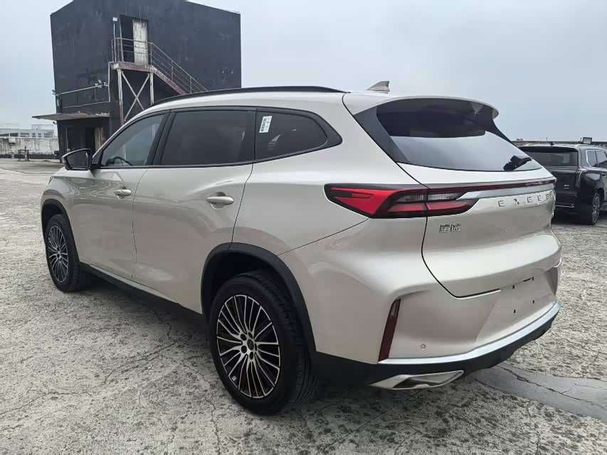 Xingtu Lingyun 2025 400T 2WD Night Edition - zdjęcie 8
