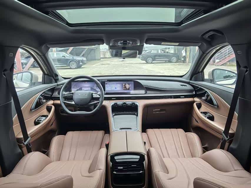 Xingtu Lingyun 2025 400T 2WD Night Edition - zdjęcie 9