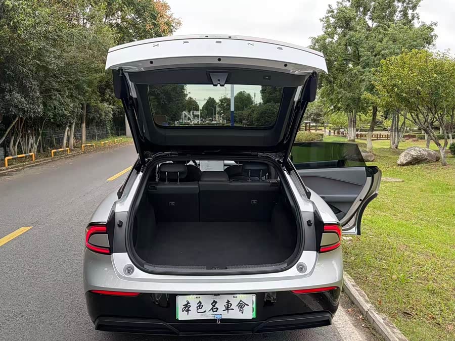 Xpeng P7+ 2024 Long Range Max - zdjęcie 11