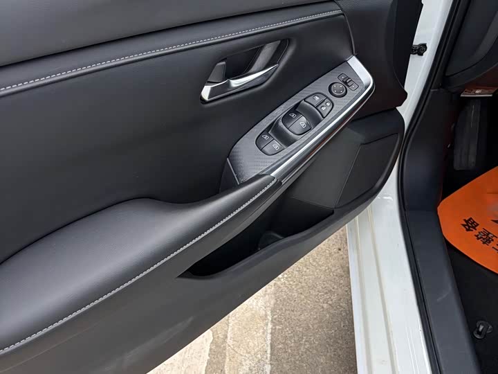 Xuan Yi 2023 1.6L CVT Enjoy Edition - zdjęcie 20
