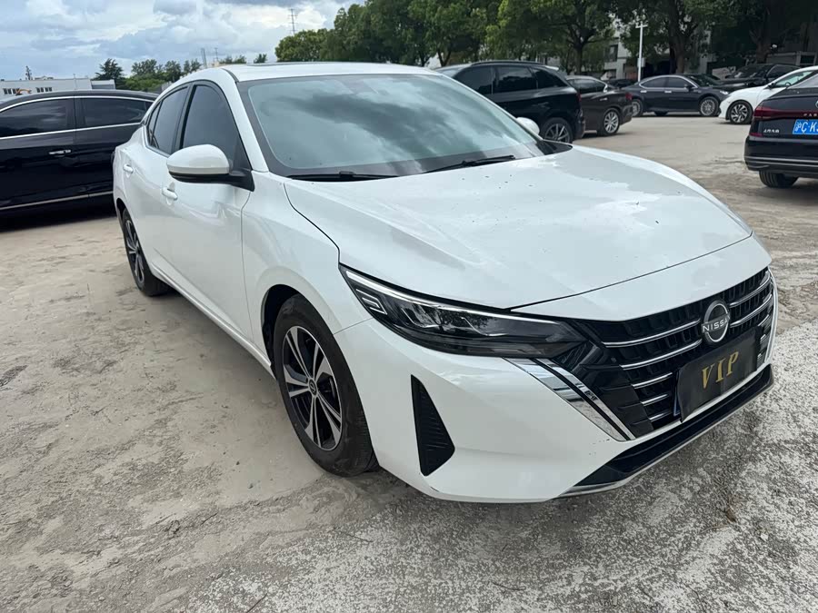 Xuan Yi 2023 1.6L CVT Enjoy Edition - zdjęcie 3