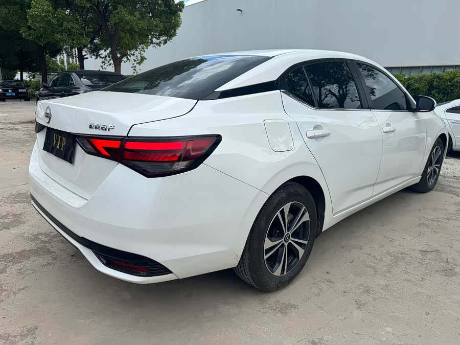 Xuan Yi 2023 1.6L CVT Enjoy Edition - zdjęcie 8