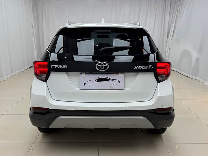 YARiS L 2022 X 1.5L CVT Luxury PLUS - zdjęcie 17