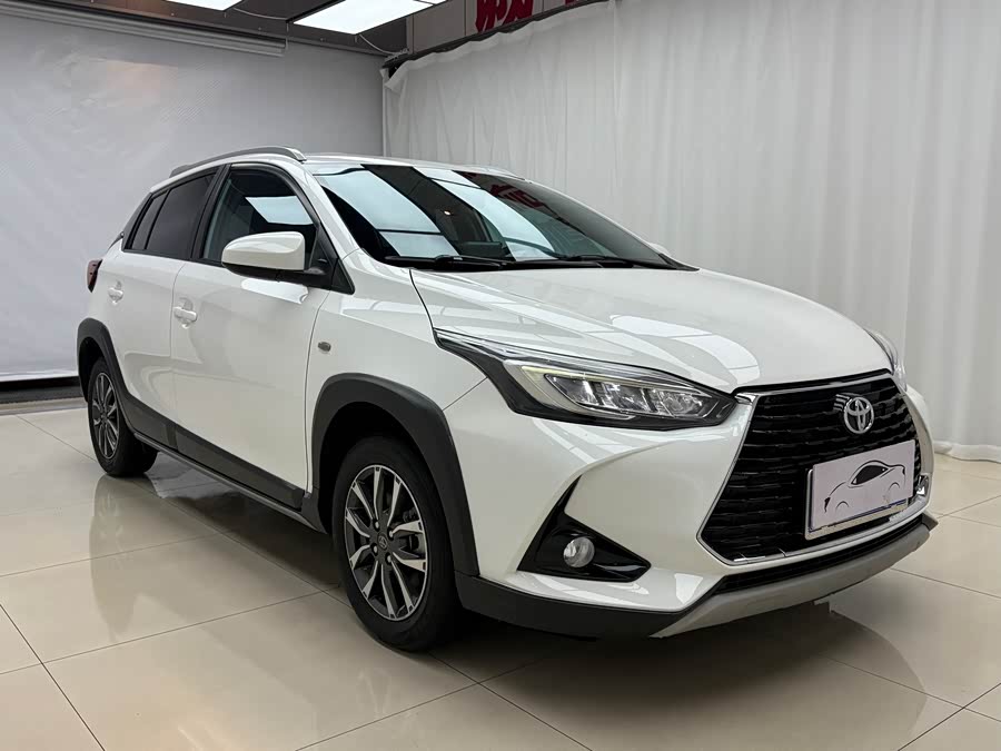YARiS L 2022 X 1.5L CVT Luxury PLUS - zdjęcie 3