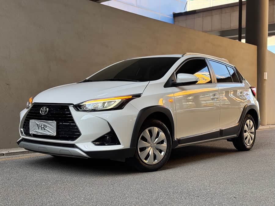 YARiS L Zhi Xuan 2022 Zhi Xuan X 1.5L CVT Leading PLUS Edition - zdjęcie 1