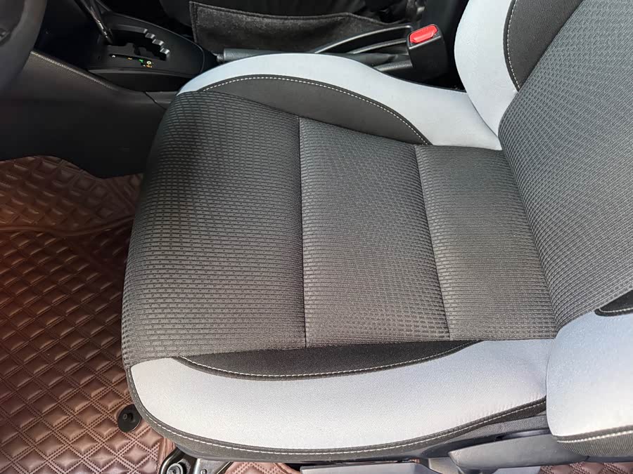 YARiS L Zhi Xuan 2022 Zhi Xuan X 1.5L CVT Leading PLUS Edition - zdjęcie 14
