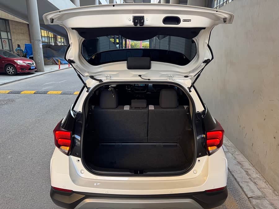 YARiS L Zhi Xuan 2022 Zhi Xuan X 1.5L CVT Leading PLUS Edition - zdjęcie 17