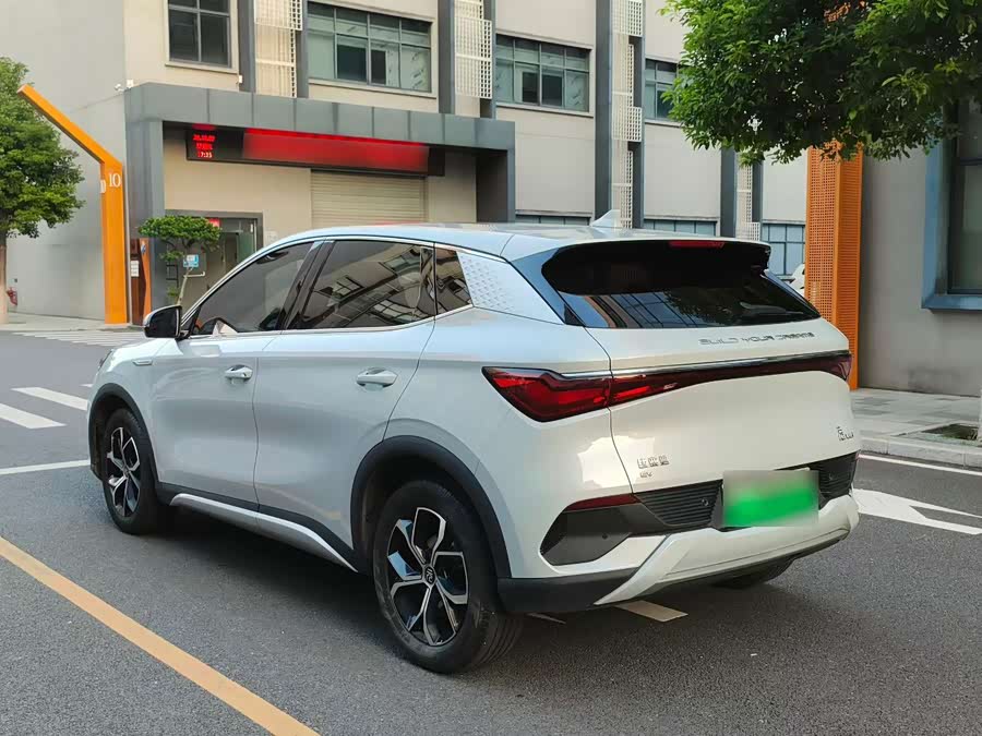 Yuan PLUS 2022 510KM Honor - zdjęcie 6