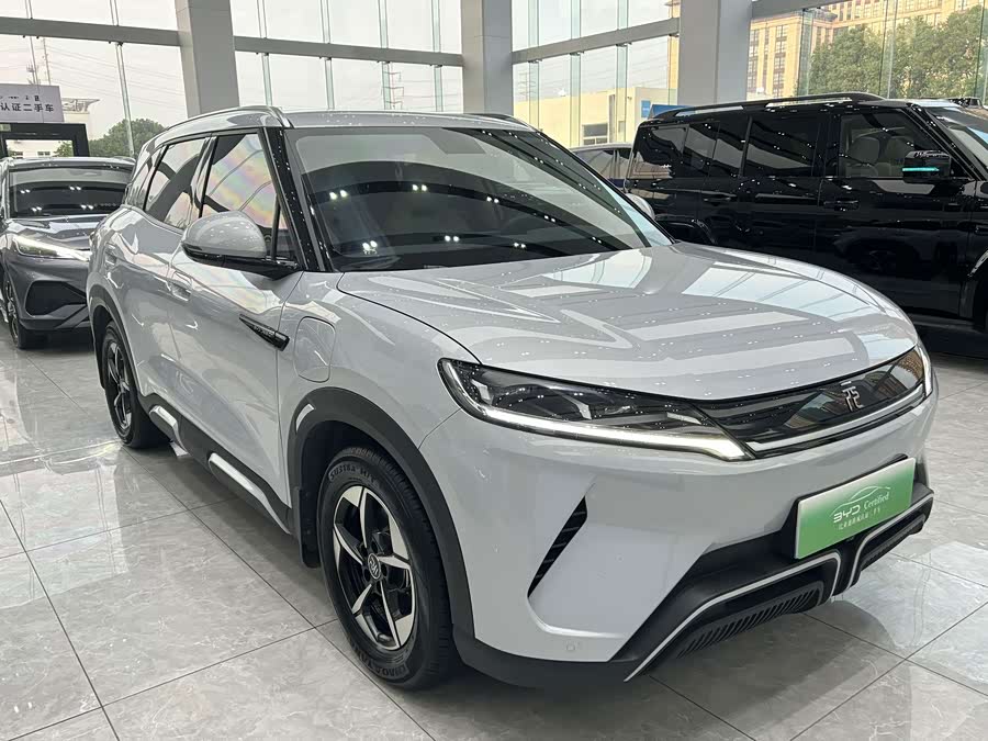 Yuan UP 2024 401KM Super - zdjęcie 3