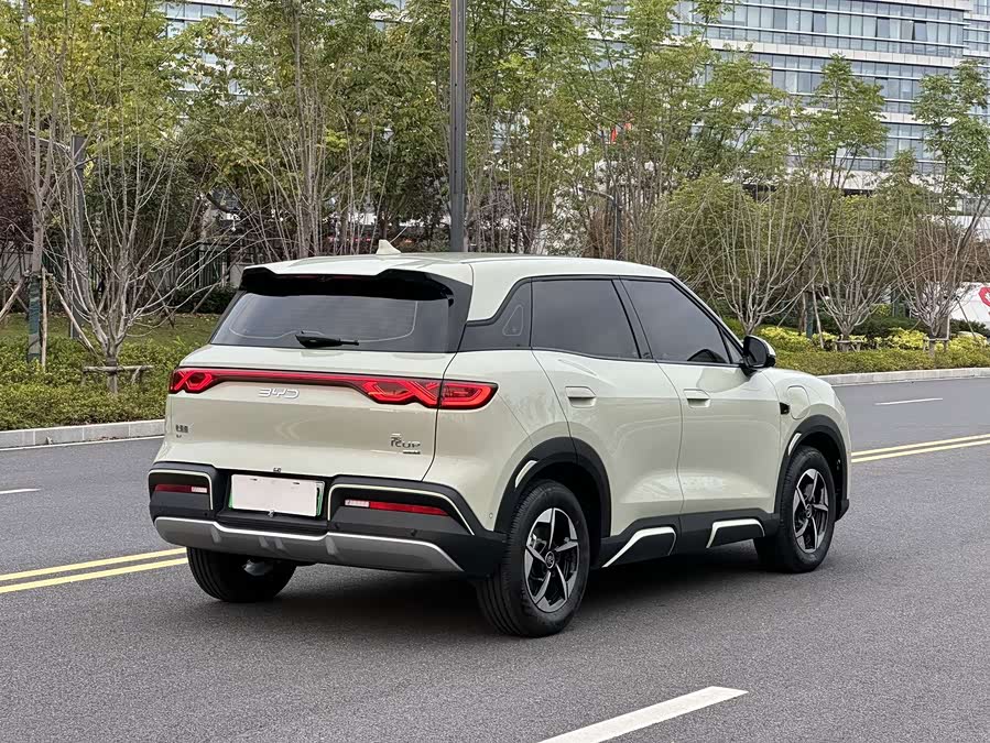 Yuan UP 2025 Smart Driving 401KM Leading - zdjęcie 19