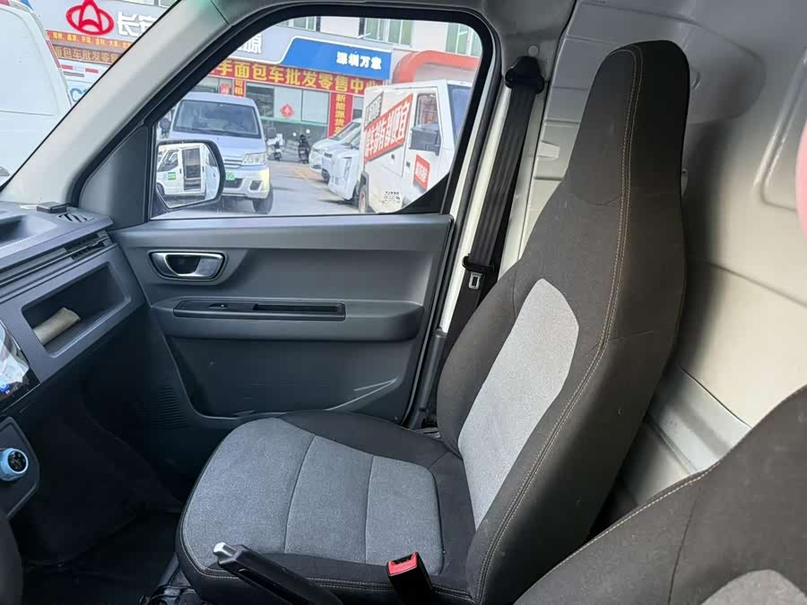 Yuanmeng Xingxiang V 2022 6E Long Wheelbase Ningde 41.86kWh - zdjęcie 7