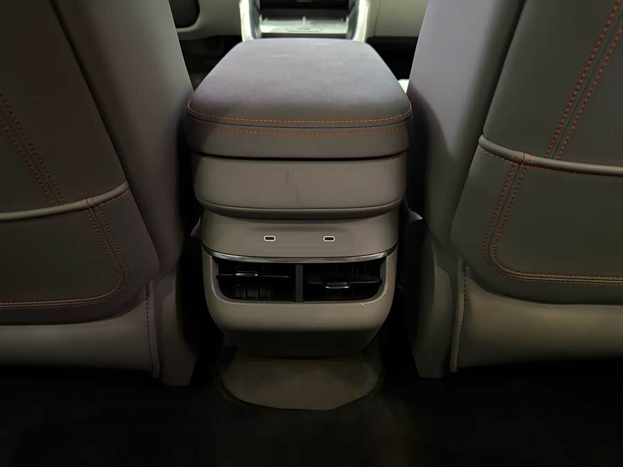 Zeekr 007GT 2025 Long Range RWD Intelligent Driving Version 100kWh - zdjęcie 15