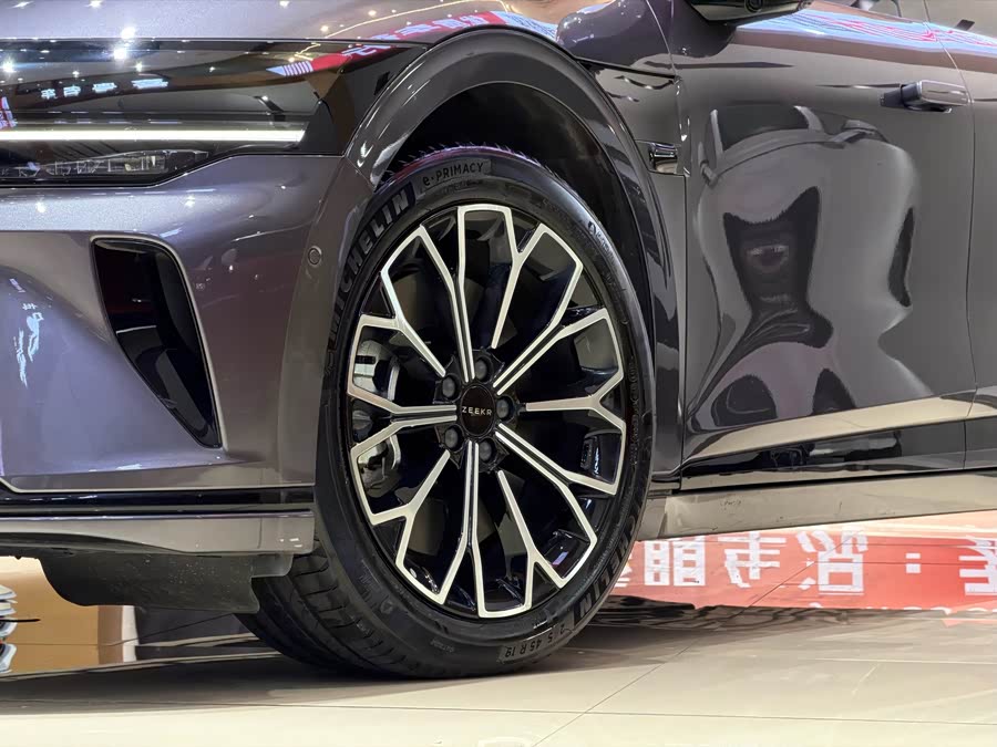 Zeekr 007GT 2025 Long Range RWD Intelligent Driving Version 100kWh - zdjęcie 19