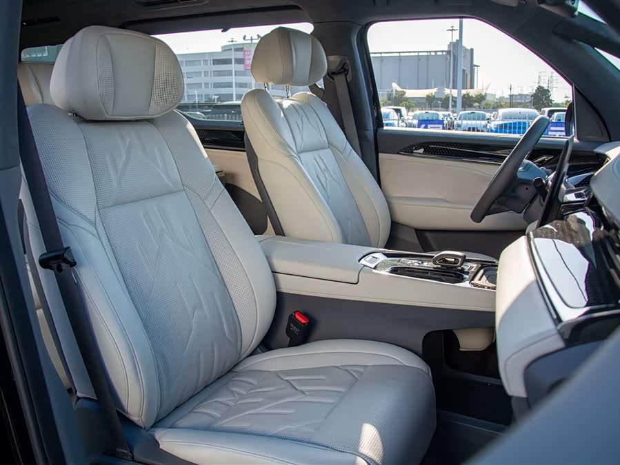 Zeekr 009 2024 6-Seater Executive 4WD 108kWh - zdjęcie 16