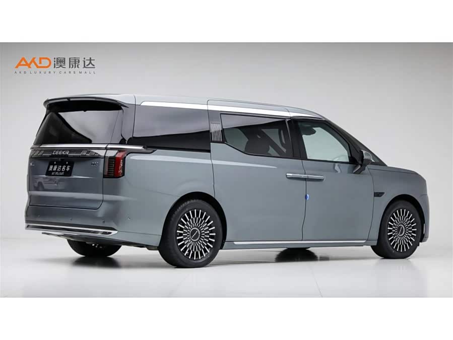Zeekr 009 2024 7-Seater Aisle Version 108kWh - zdjęcie 3