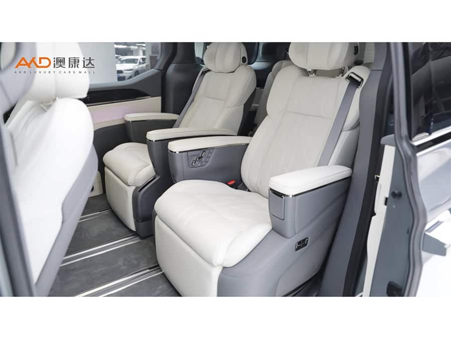 Zeekr 009 2024 7-Seater Aisle Version 108kWh - zdjęcie 7