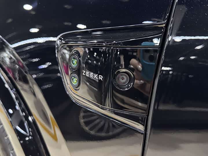 Zeekr 8X 2026 Shadow 70kWh - zdjęcie 17
