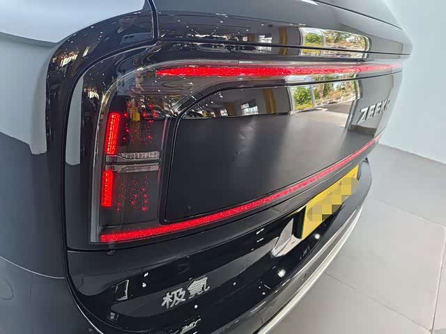 Zeekr 9X 2025 Ultra 55kWh 6-seater - zdjęcie 18