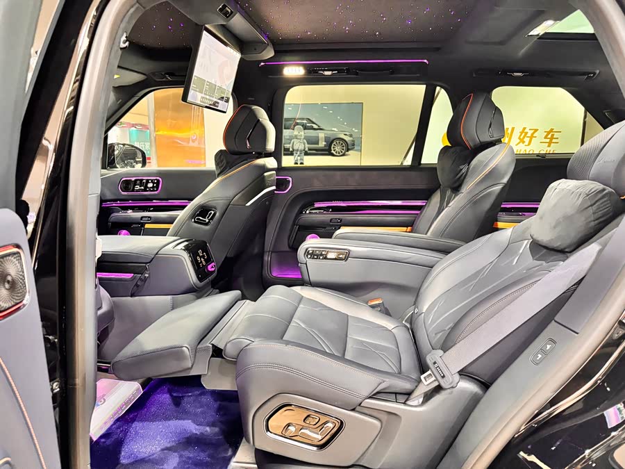 Zeekr 9X 2025曜黑版 70kWh 6-seater - zdjęcie 16