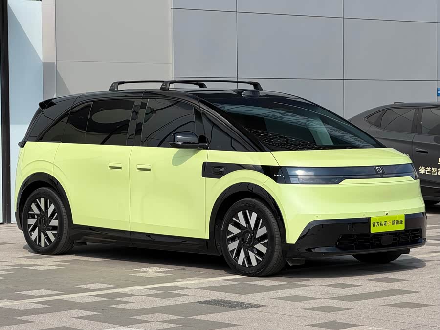 Zeekr MIX 2025 Long Range Intelligent Driving Version - zdjęcie 3